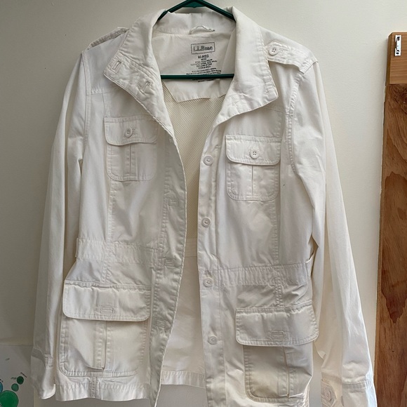 L.L. Bean Jackets & Blazers - L.L. BEAN White Windbreaker/Rainjacket Sz M